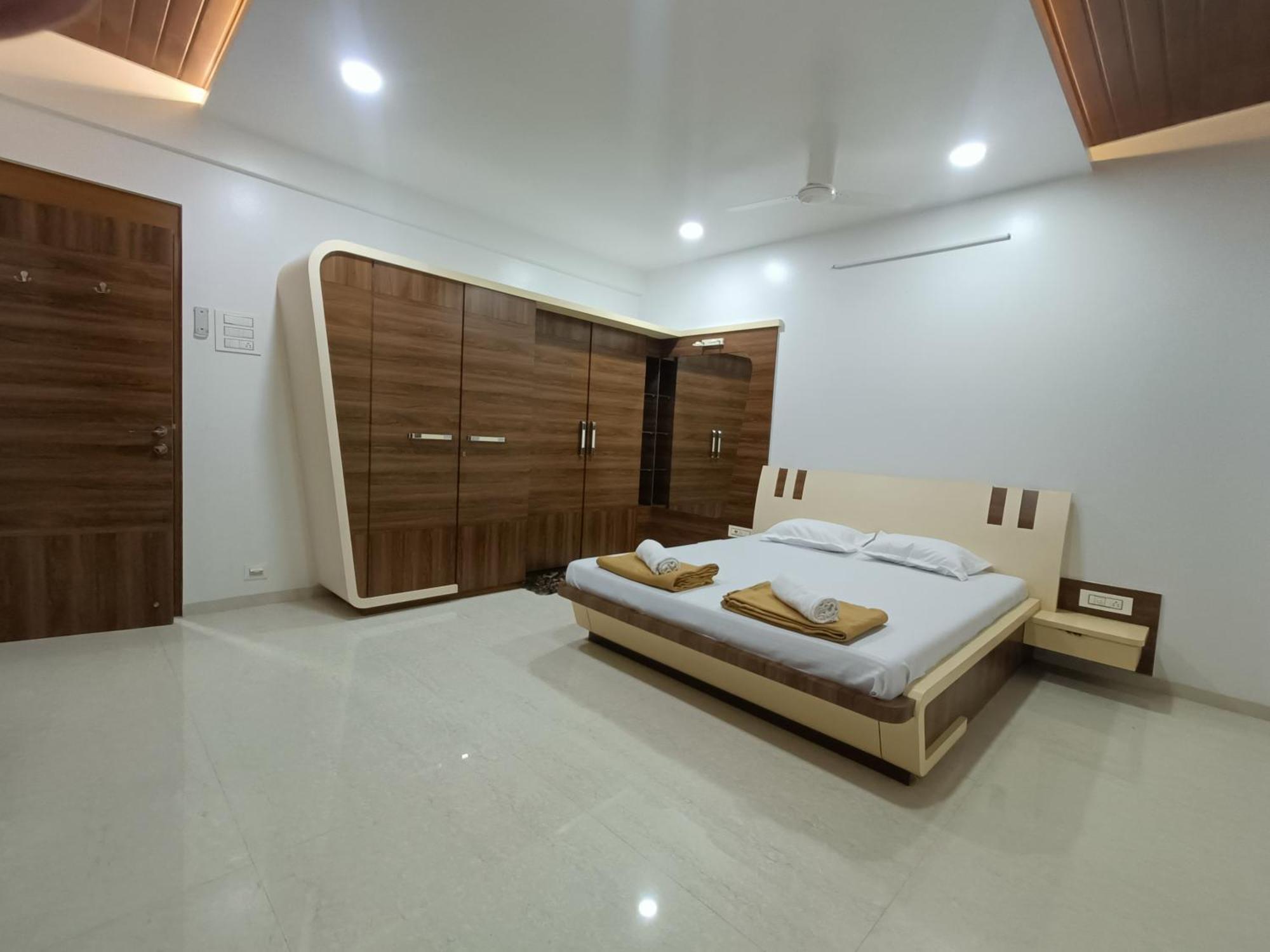 Rain Mist 4Bhk Luxury Villa With Private Pool 로나발라 외부 사진