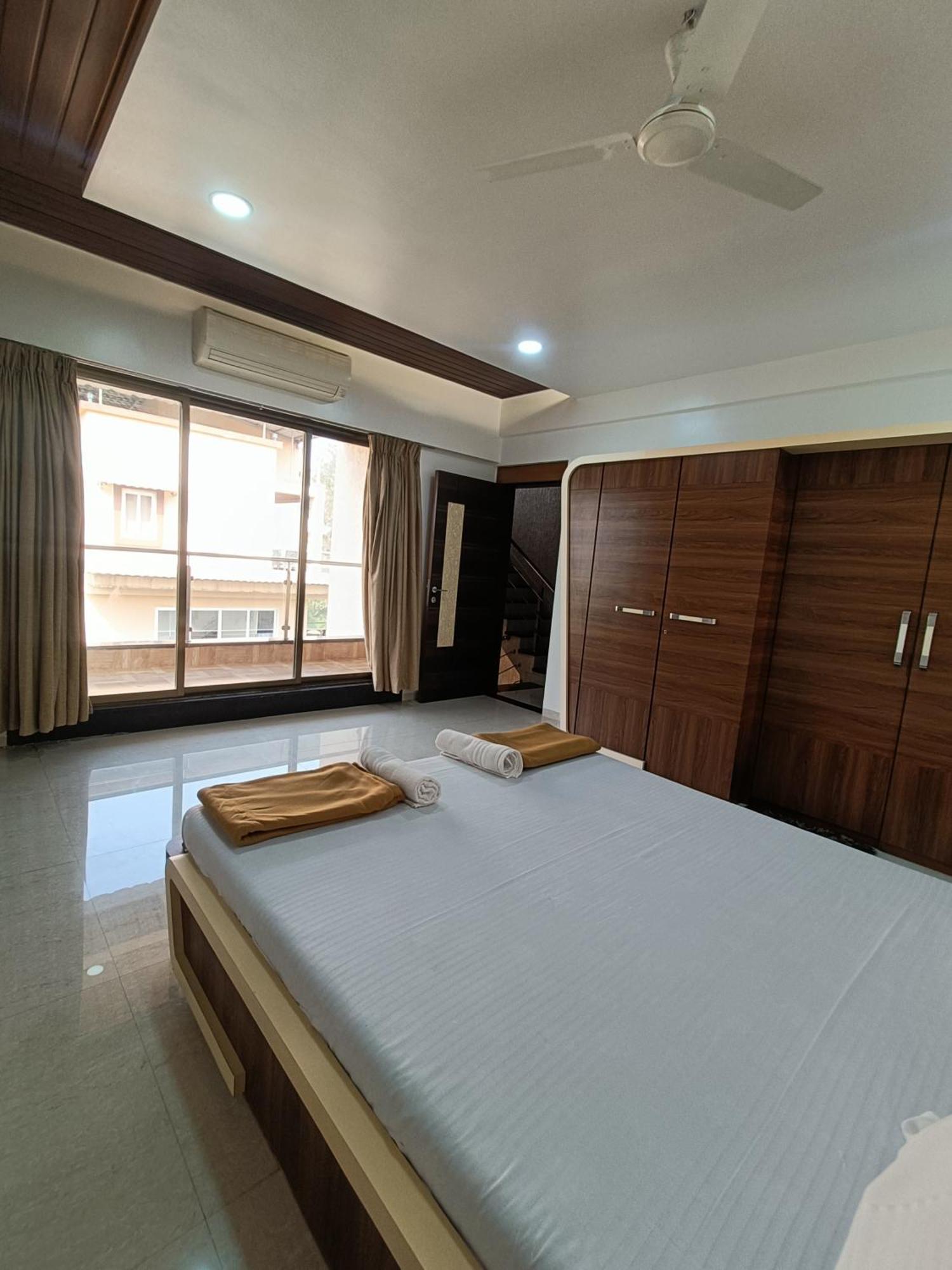 Rain Mist 4Bhk Luxury Villa With Private Pool 로나발라 외부 사진
