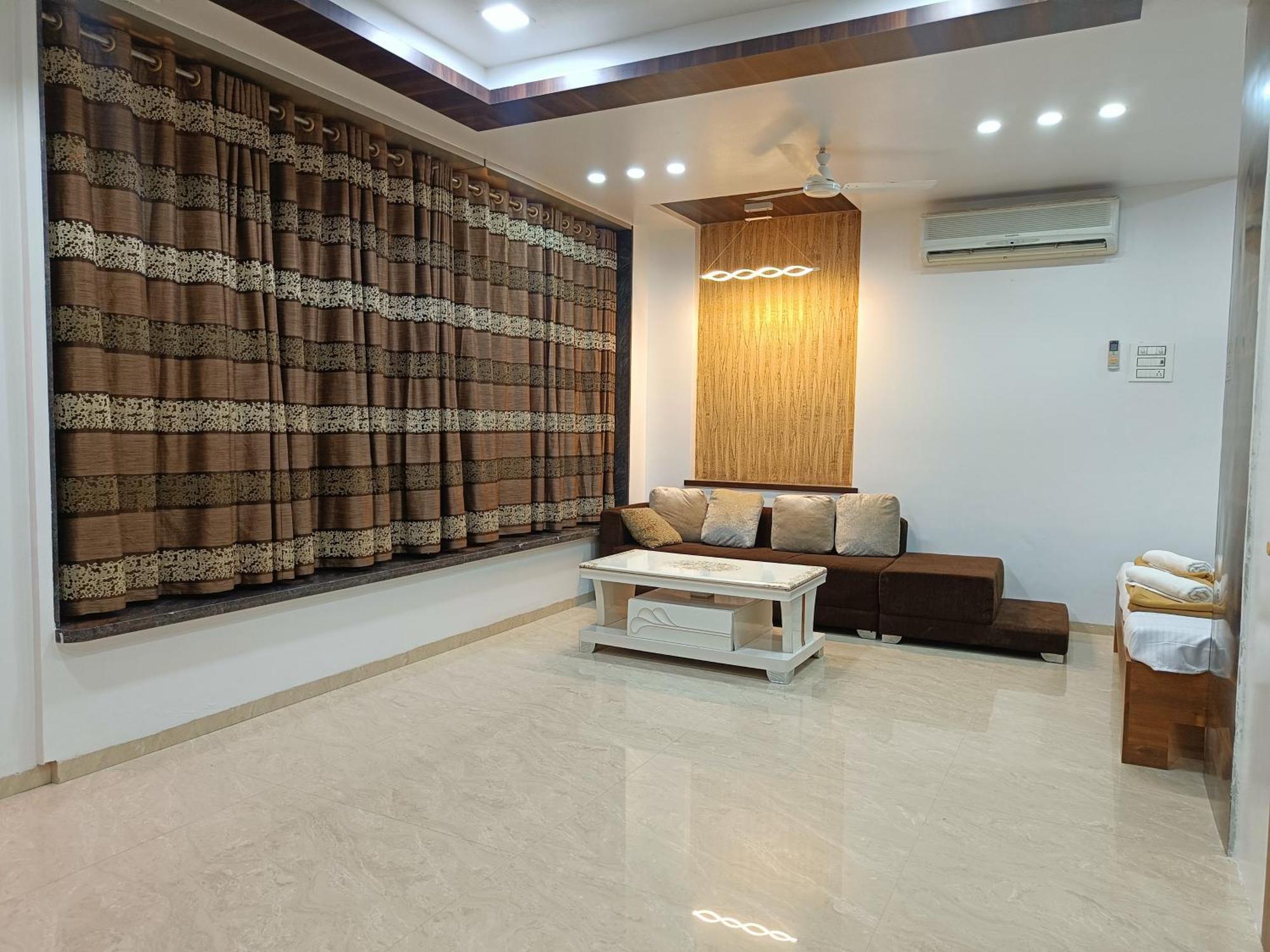 Rain Mist 4Bhk Luxury Villa With Private Pool 로나발라 외부 사진